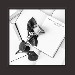 女仆扒开㊙️让男人桶爽免费
